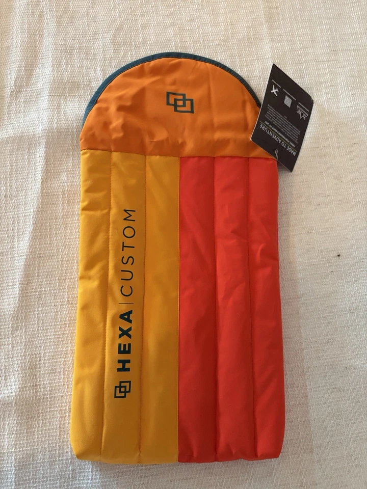 Hexa Custom Insulated Travel iPad, Mini, Air Kindle Ereader Case Yellow Orange - Image 4 of 4