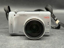Olympus Camedia C-765 Ultra Zoom Digitalkamera Silber 4 MP 10x Zoom CCD