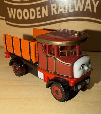 ELIZABETH LORRY THOMAS FRIENDS TRAIN TAKE ALONG N PLAY DIECAST 2009 Fisher Price