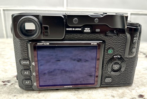 FUJIFILM X-PRO 1 con obiettivo FUJINON 35mm 1.4 *OTTIMO* - Foto 22 di 23