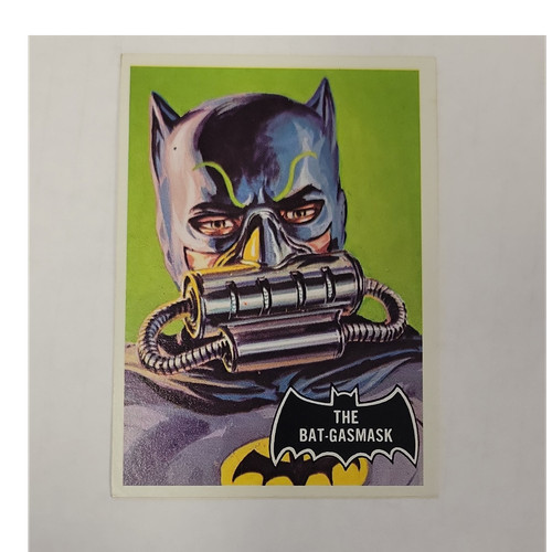 1966 Topps Batman Black Bat #43 The Bat-Gasmask — Raw