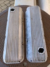 Cal Custom Finned Aluminum Valve Covers 40-2700 1969-71 Ford 302 351 400 Engine Cal Custom Finned Aluminum Valve Covers 40-2700 1969-71 Ford 302 351 400 Engine