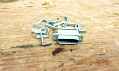 New Connector  D-SUB 15 Pin MAL E Typs 12385LR 