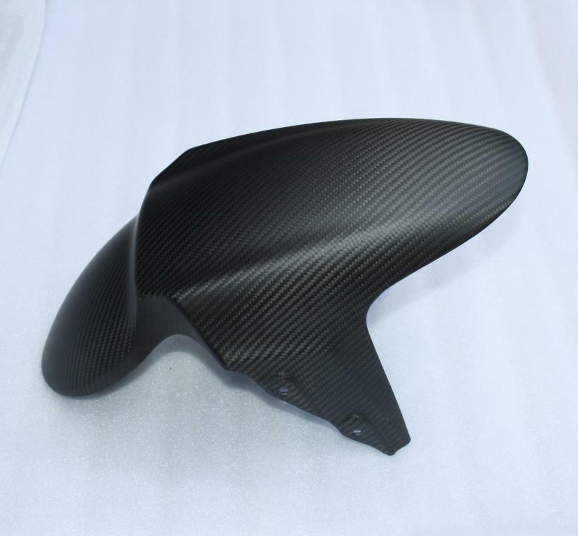 Garde boue avant Triumph Speed Triple R anti-projections en carbone mat