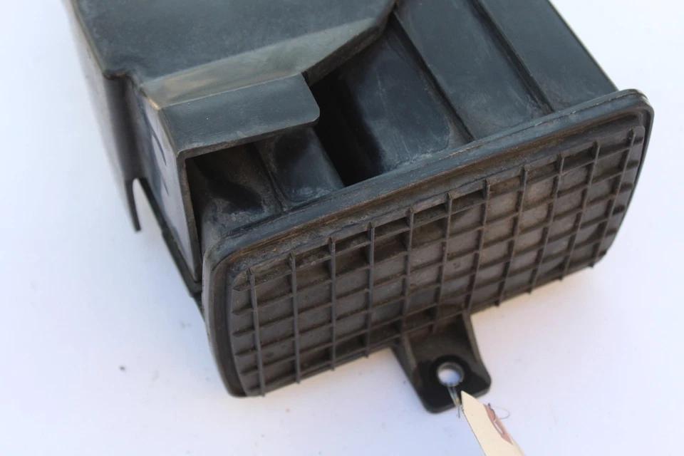 Infiniti G35 2003-2004 cupé bote de carbón de vapor de combustible J4178 Foto 4 de 4