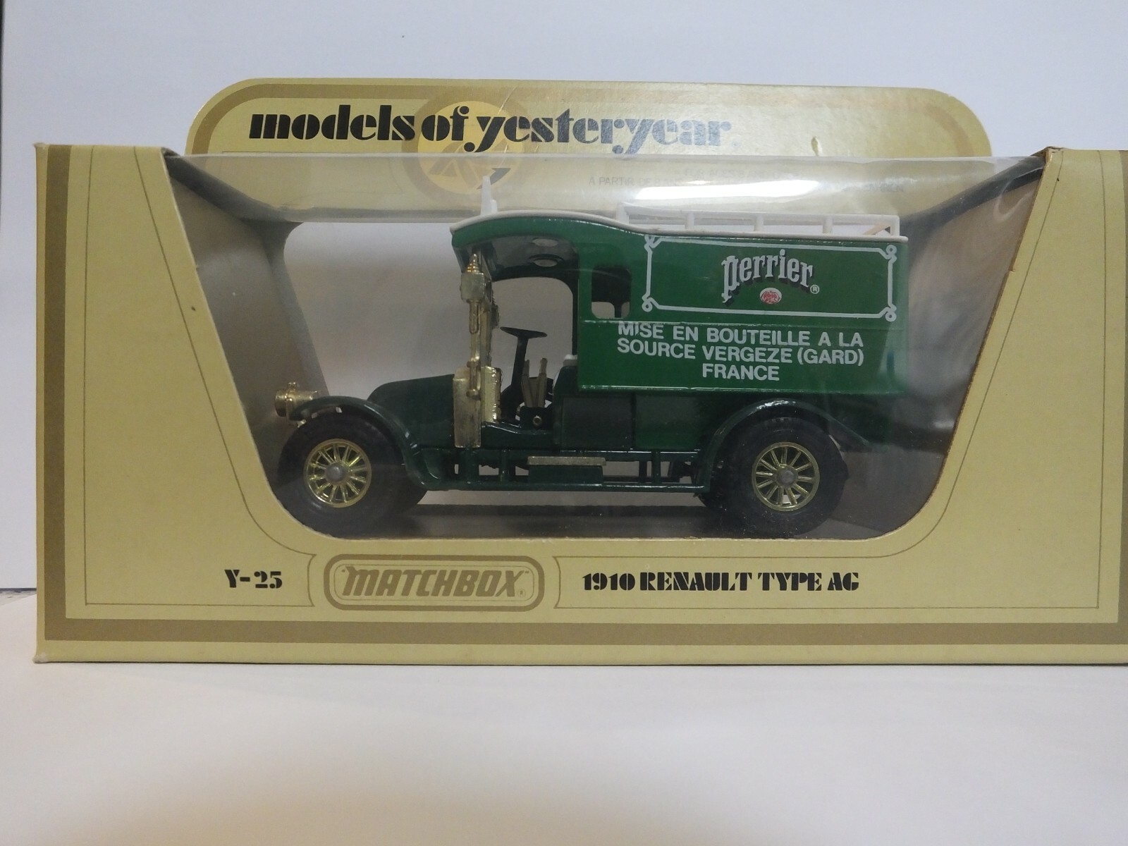 Matchbox Yesteryear Y25, 1910 Renault type AG van - Free Price