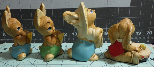 Vintage Pendelfin Studios England Hand Painted Stonecraft Bunny band - Picture 4 of 5