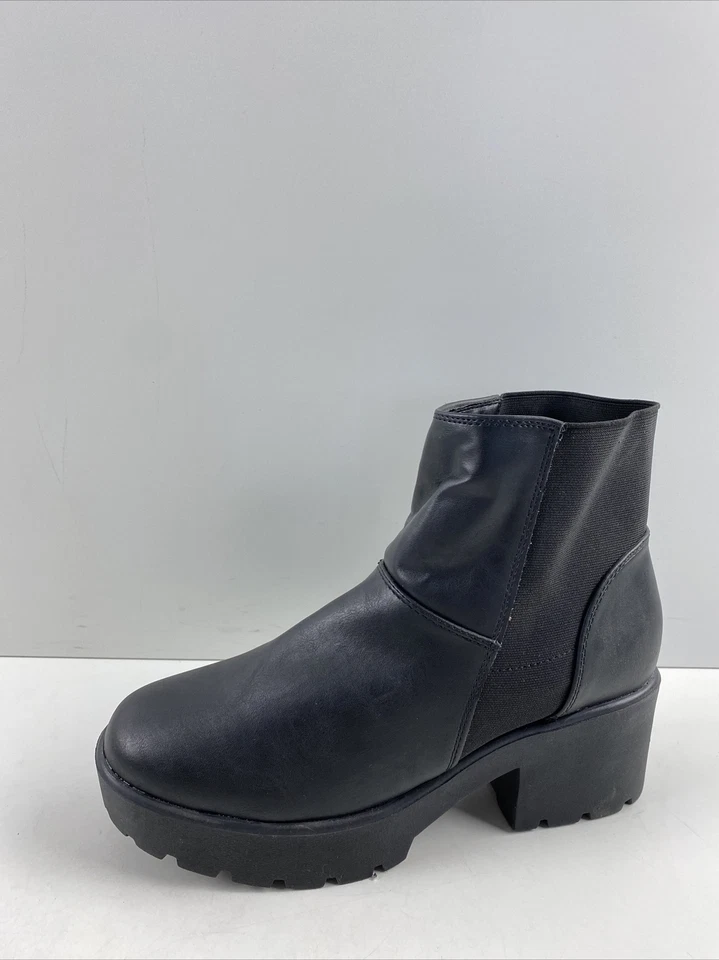 Call It Spring Black Faux Leather Round Toe Pull On Platform Ankle Boot Size 8.5 - Image 2 of 4