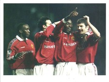 1999 MANCHESTER UNITED Celebrate - 8 x 6 Original Press Photograph