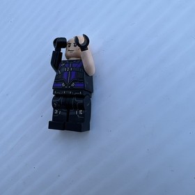 LEGO Marvel Super Hero Hawkeye Minifigure Dark Purple Suit Civil War 76067 Sh302