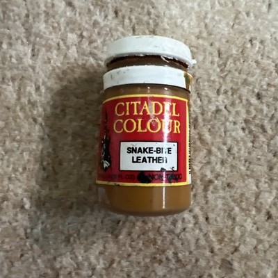 GW Warhammer Paint Citadel Colour Snake-bite Snakebite Leather OOP