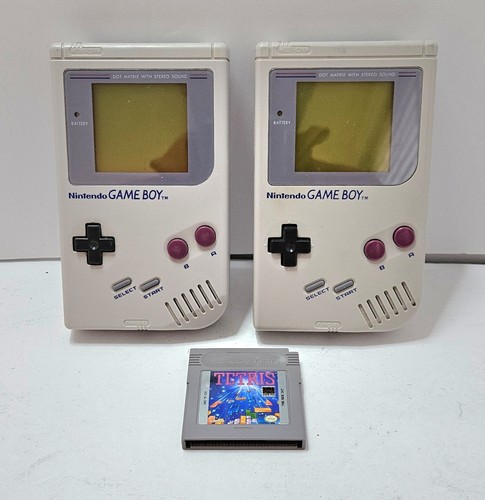 Pair Of Nintendo GameBoy Original DMG-01 Game Boy Console Japan With Tetris 1989 - Picture 1 of 9