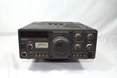 TRIO Kenwood TS-130S 3,5-30MHz HF SSB/CW 100W Amateurfunk Wie Ist...