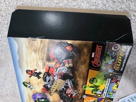 LEGO Marvel: Hulk vs. Red Hulk (76078) MISSING BOTH SHE-HULK MINIFIGS