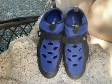 DUNHAM BAREFOOT QUICK DRYING AQUA  WATER SHOES 12D-BLUE