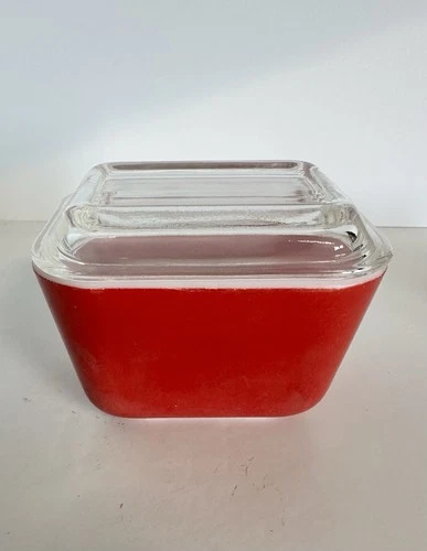 Vintage Pyrex 501 Red glass Small Refrigerator Dish W/ Ribbed Lid 501C #2