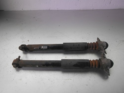 VW Golf V Passat 3C Stoßdämpfer Dämpfer  3C0413031AB 3C0513049CE