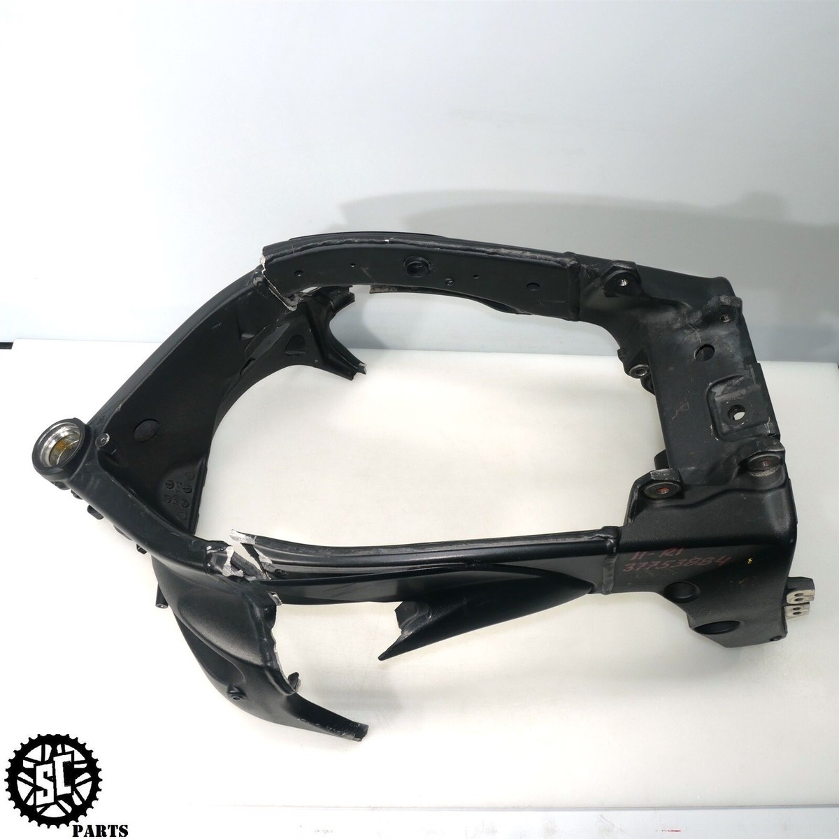 09-14 YAMAHA YZF R1 MAIN FRAME CHASSIS *S* Y18 2011 SB | eBay