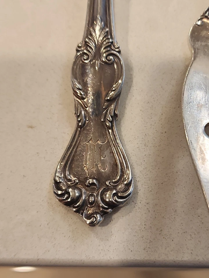 Set of 4 Sterling Silver Reed Barton Marlborough Salad Forks Monogrammed - Image 3 of 4