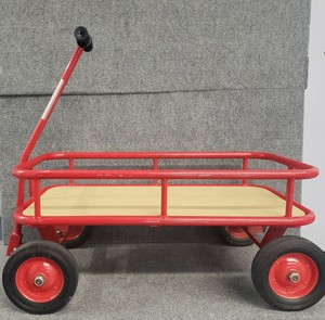 metal pull wagon