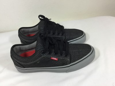 vans chukka low checkered