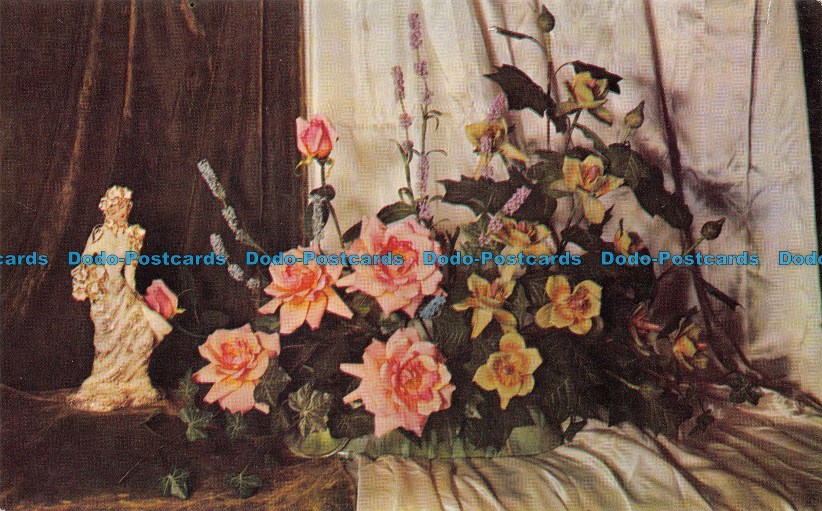 R064440 California. Artificial Flower Co. Tulip Tree. Hybrid Roses and