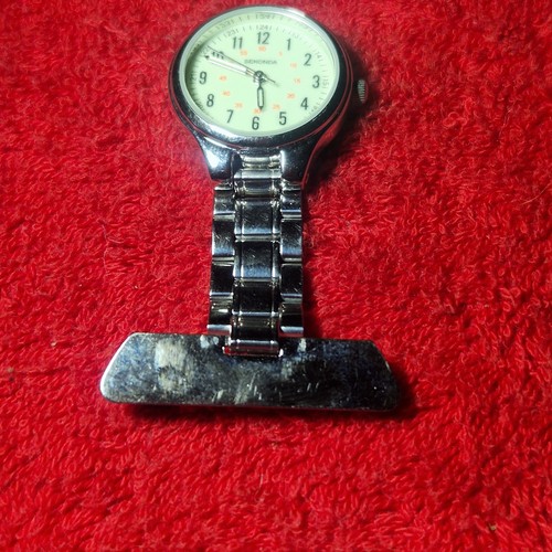 Sekonda Nurses Fob Watch – Working Quartz – Glow Dial - Picture 3 of 6