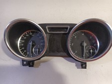 Mercedes-Benz M-Class  Cockpit 2012 a263682085 OM 642.826;OM 642.864