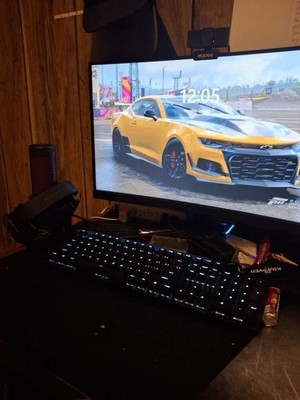 Full gaming pc setup, tower, monitor, keyboard/mouse, mic and headset included