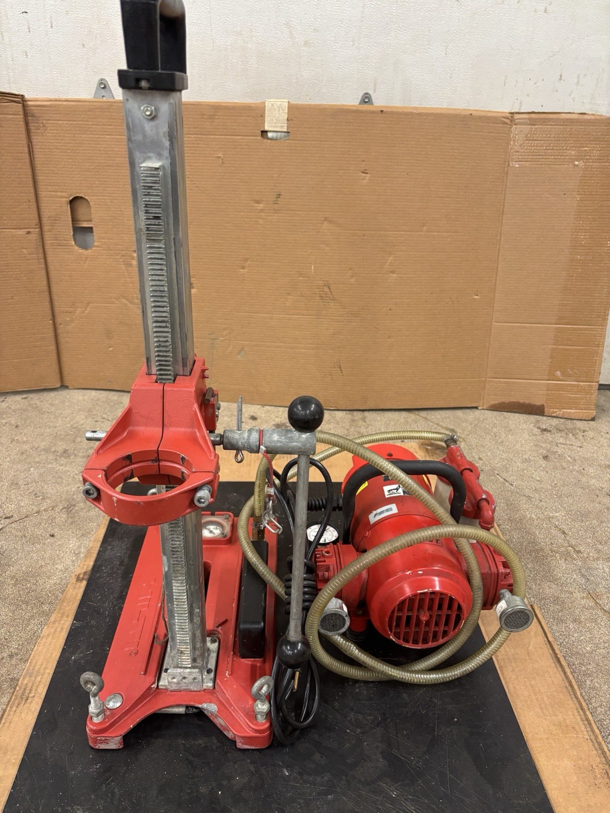 Hilti Dd80-ra H/l Stand W/ Anchor & Vacuum Base With Gast 1VBF-25-M100X Pump