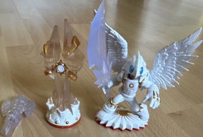 Skylabders Knight Light + Sunscraper Spire + Heavenly Hawk (Trap)