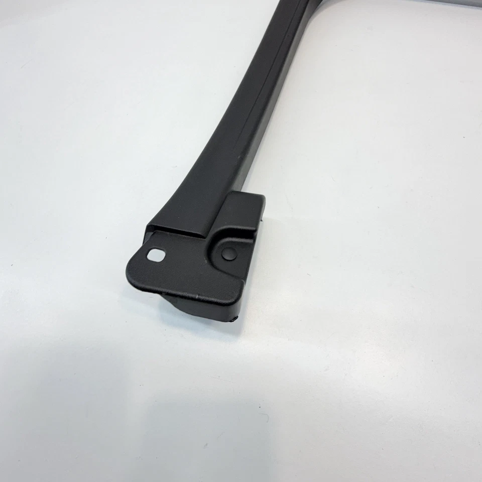 Chevrolet Malibu 2016-2025 lado derecho puerta superior ventana marco moldura OEM Foto 2 de 4