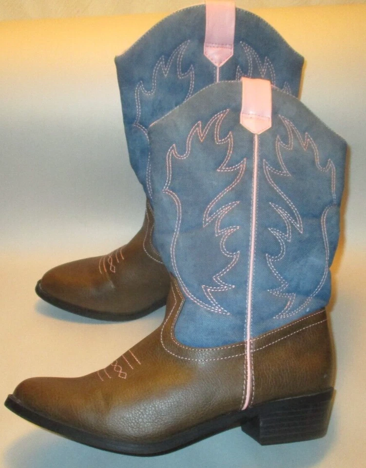Faded Glory Girl Youth 4 Blue Denim Fabric Padded Shaft Sewn Design Cowboy Boots - Image 2 of 4