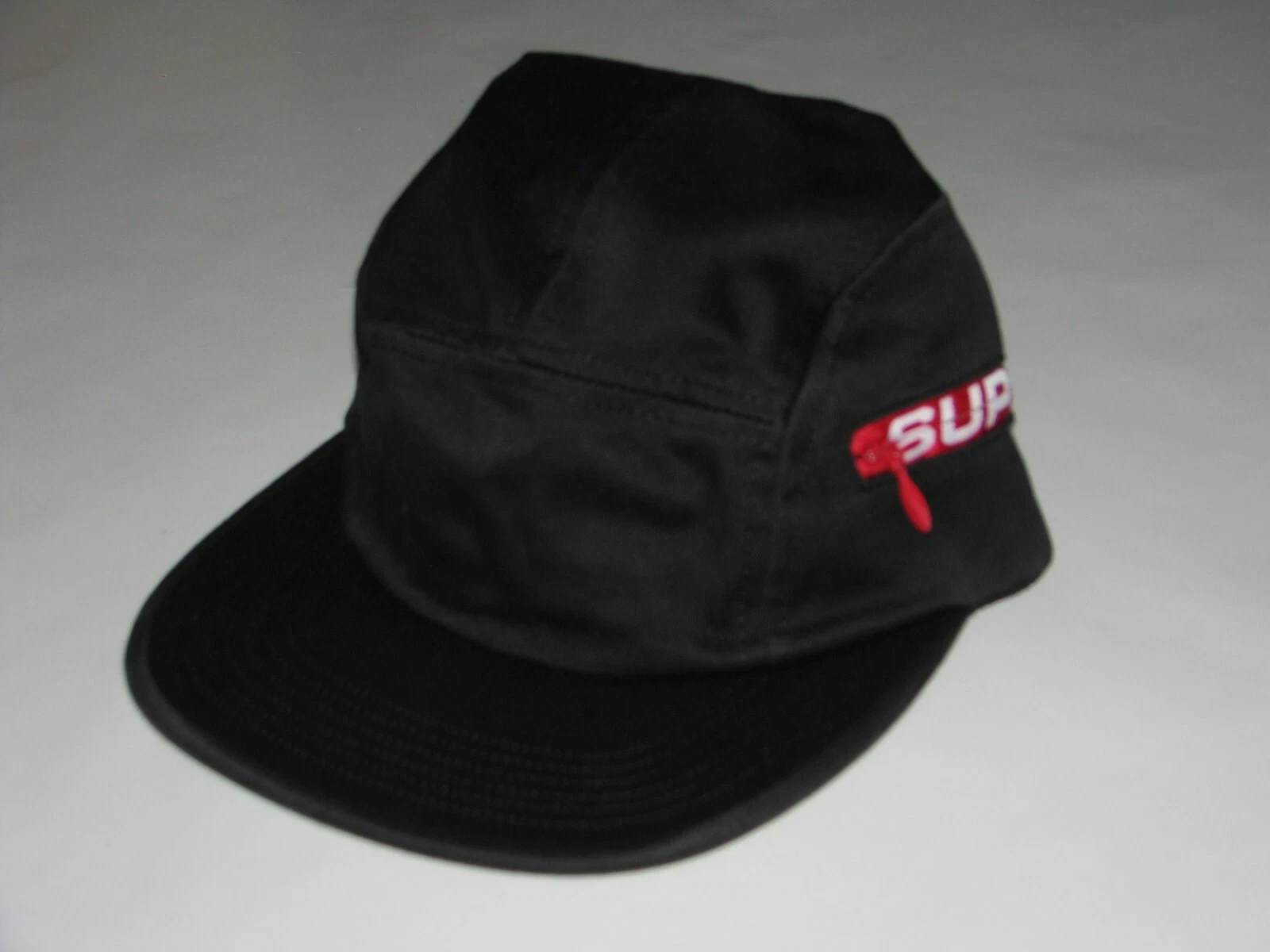 SUPREME New York Side Zip Camp Casquette NOIR réglable NEUF ! S/S 2019 Fabriqué aux États Unis !