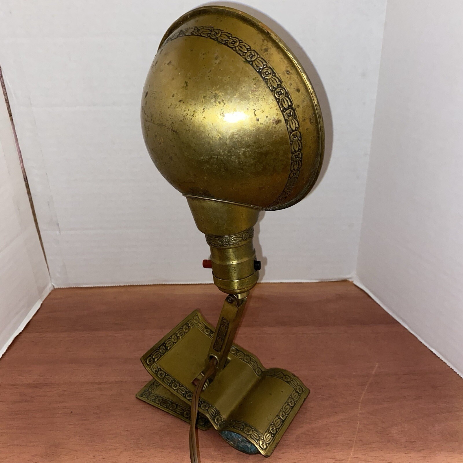 Antique 1930s Adjusto-Lite Farberware Ornate Brass Clamp Light - Lamp Works