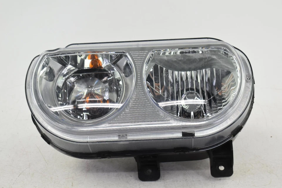 Conjunto de faros izquierdos usados se adapta a: Dodge Challenger 2012 halógeno izquierdo grado A Foto 3 de 4