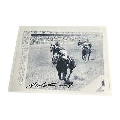 Angel Cordero Jr Signed 8.5x11 Photo! HOF 3x Kentucky Derby Winning Horse Jockey