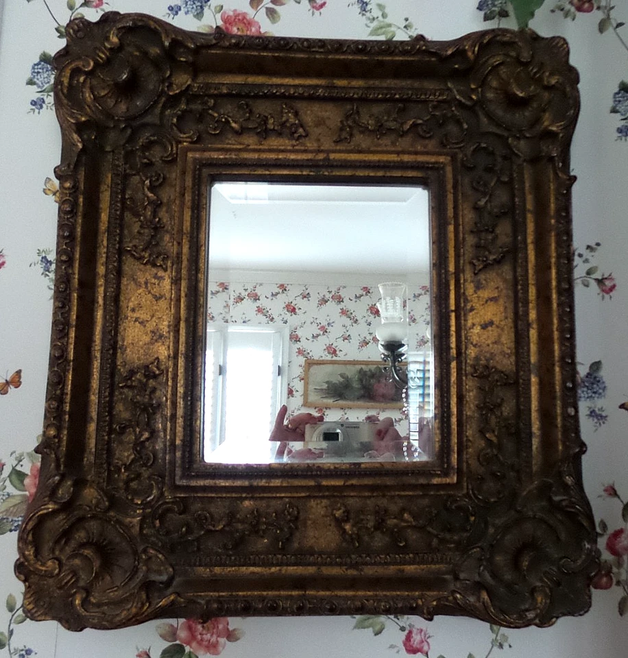 Espejo biselado antiguo barroco estilo rococó dorado madera dorada y yeso ornamentado profundo Foto 2 de 4