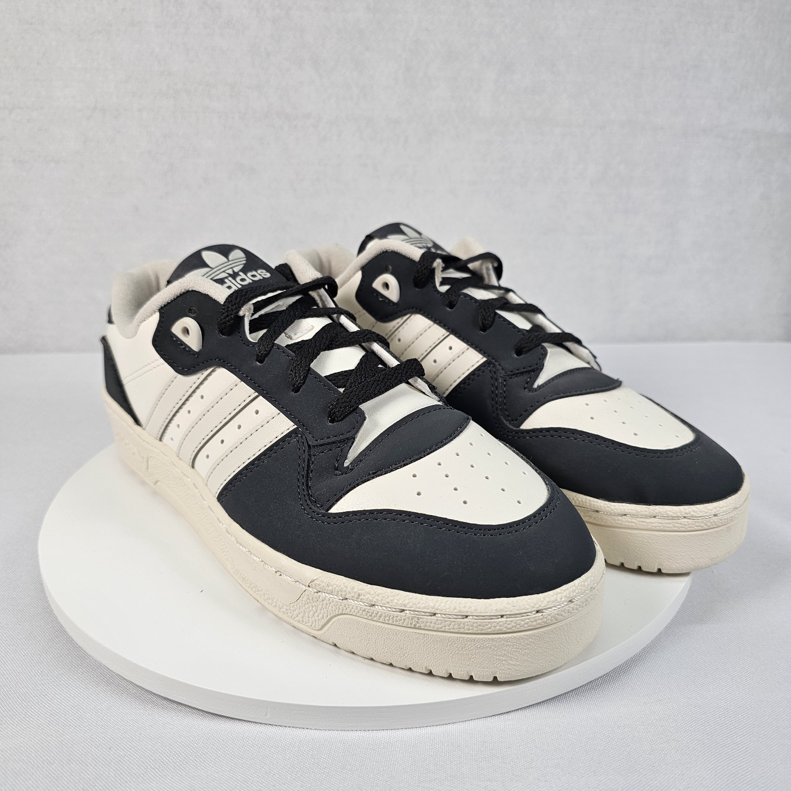 Women Adidas RIVALRY LOW Lifestyle Shoes Carbon/Talc/Cloud White/Black Size 9 Women Adidas RIVALRY LOW Lifestyle Shoes Carbon/Talc/Cloud White/Black Size 9