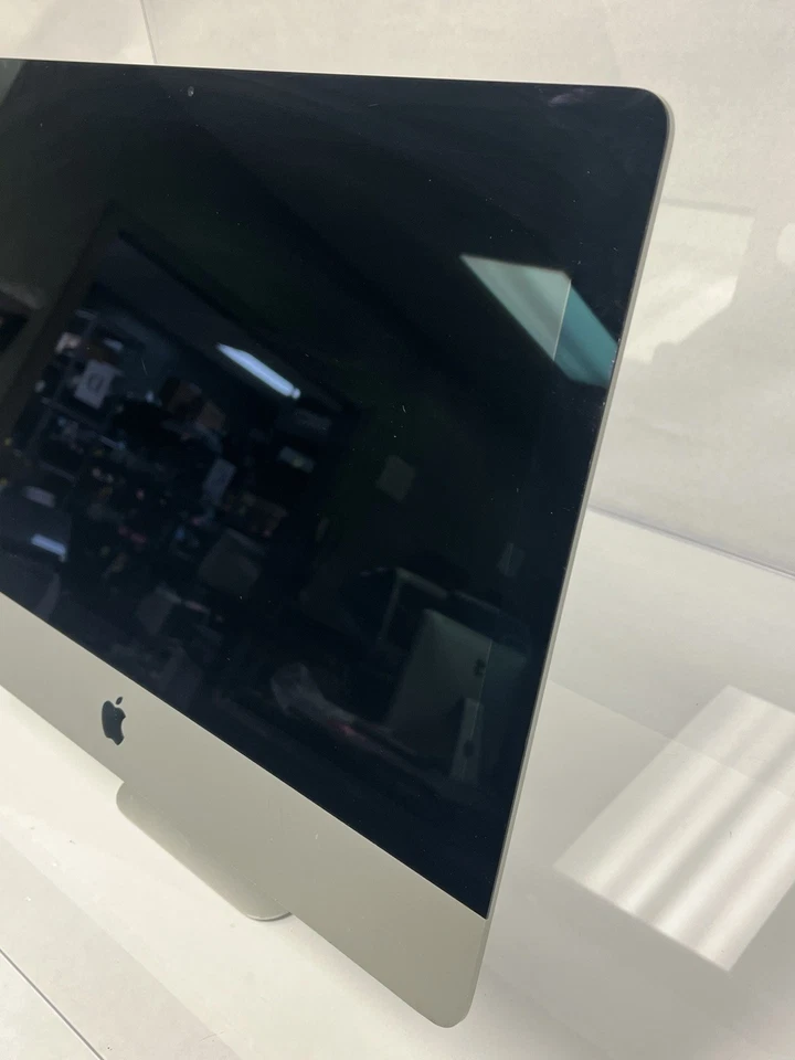 Apple iMac 21.5" Late 2015 A1418 i5-5575R 2.80GHz 8GB Ram 1TB HDD NO OS#3 - Image 4 of 4