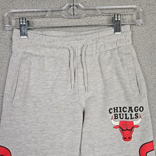 NBA Boys Joggers Size S(8) Chicago Bulls Gray Logo - Picture 2 of 15