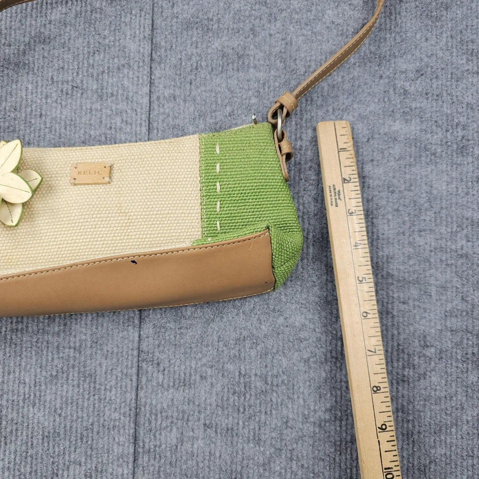 Vintage Relic Shoulder Bag Y2K Woven Baguette Purse Flower Charm Coastal Phoebe - Image 4 of 4