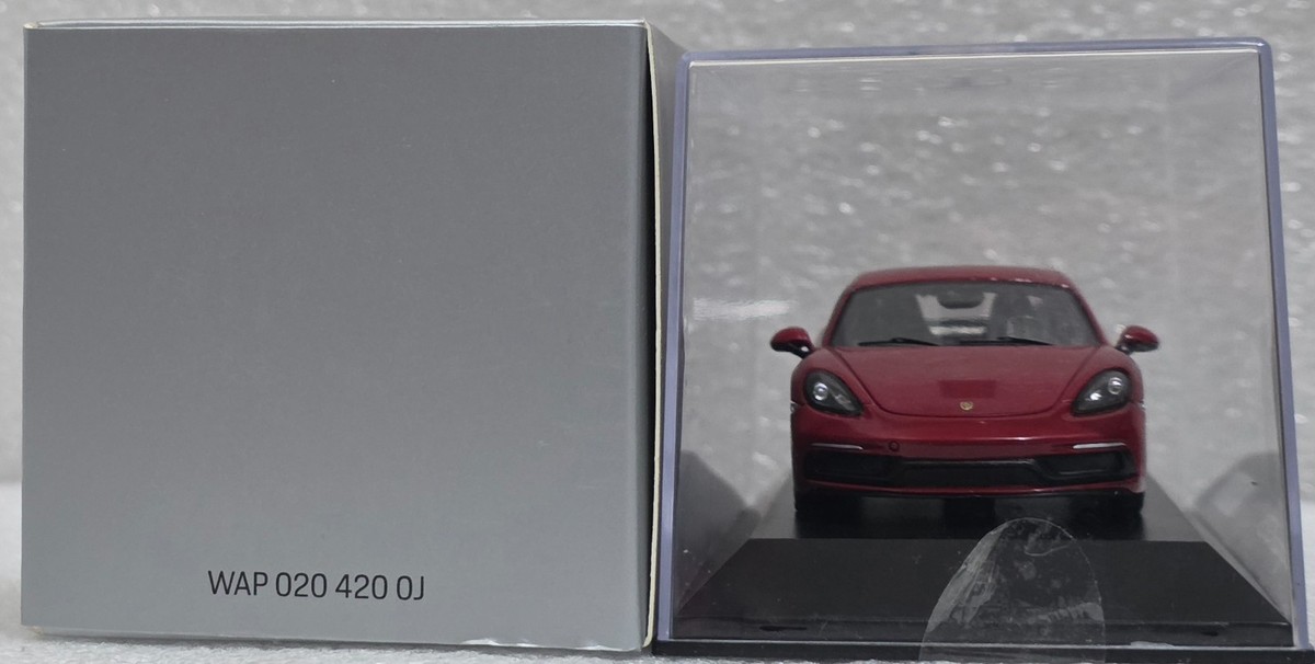 Porsche 718 (982) Cayman GTS 4.0 Carmine Red 1:43 Minichamps WAP