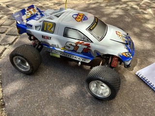 REELY GP STADIUM TRUCK ST4 RTR 1:10 RC Verbrenner
