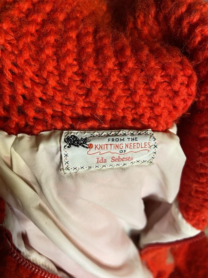 Cárdigan Suéter Vintage Cowichan Mujer Pequeño Años 70 Grueso Tejido a Mano Mantón Oso Polar Foto 3 de 4