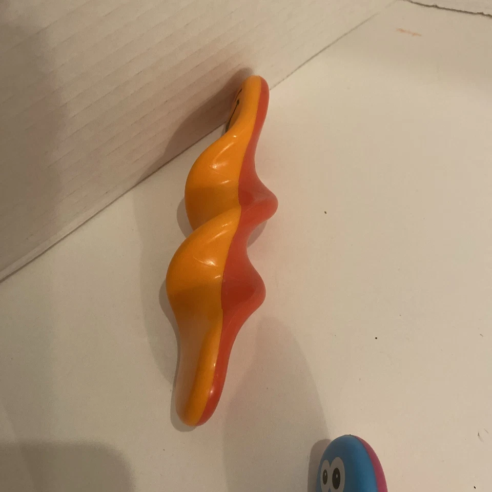 TWISS BITS WAGON FAT BRAIN PUSH PULL DISCOVER LEARNING FUN Replacement Pieces - Image 4 of 4