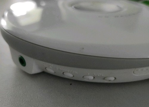 Sony MP3 CD Walkman D-NE004 - Foto 4 di 8