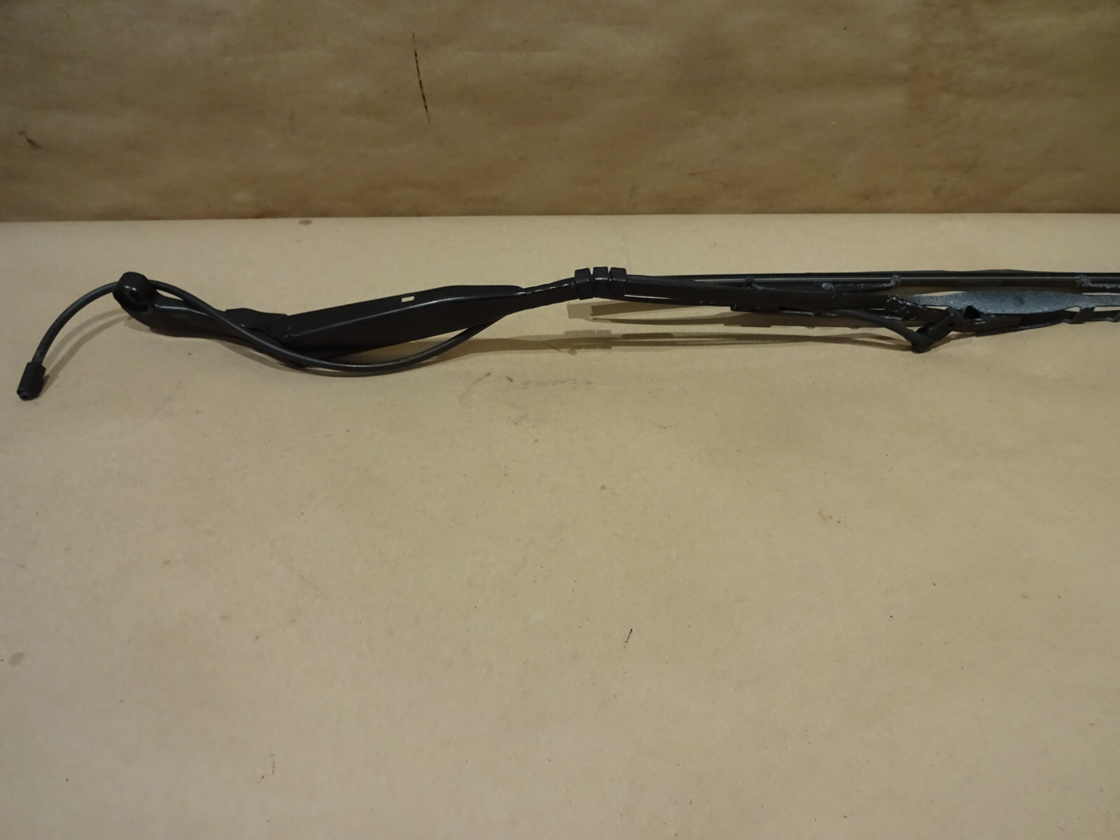 Ferrari 355  Passenger / RH Windshield Wiper Arm  (USED) -  P/N 64610200