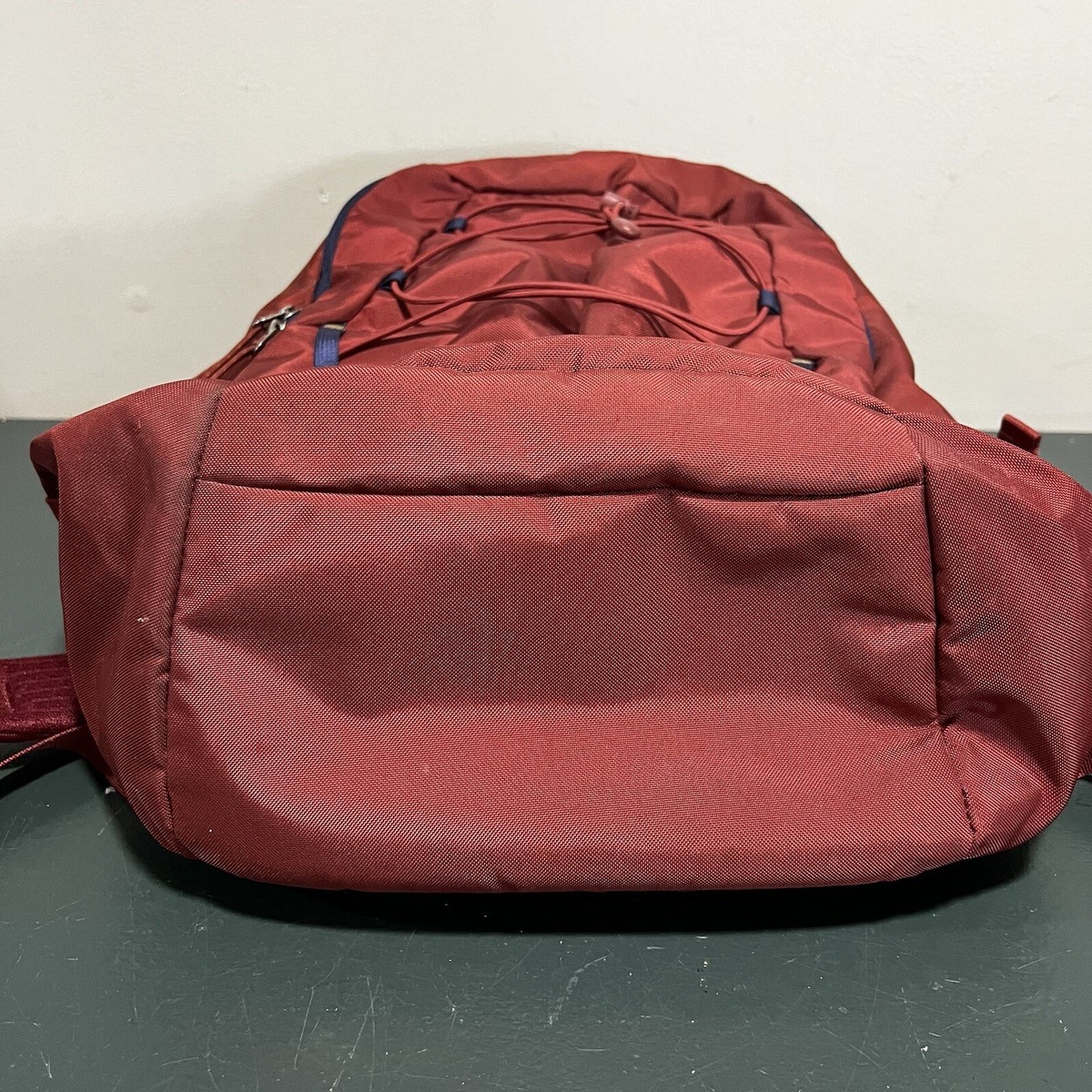 patagonia lightweight black hole backpack Patagonia Ultralight Black Hole 27L Tote Backpack