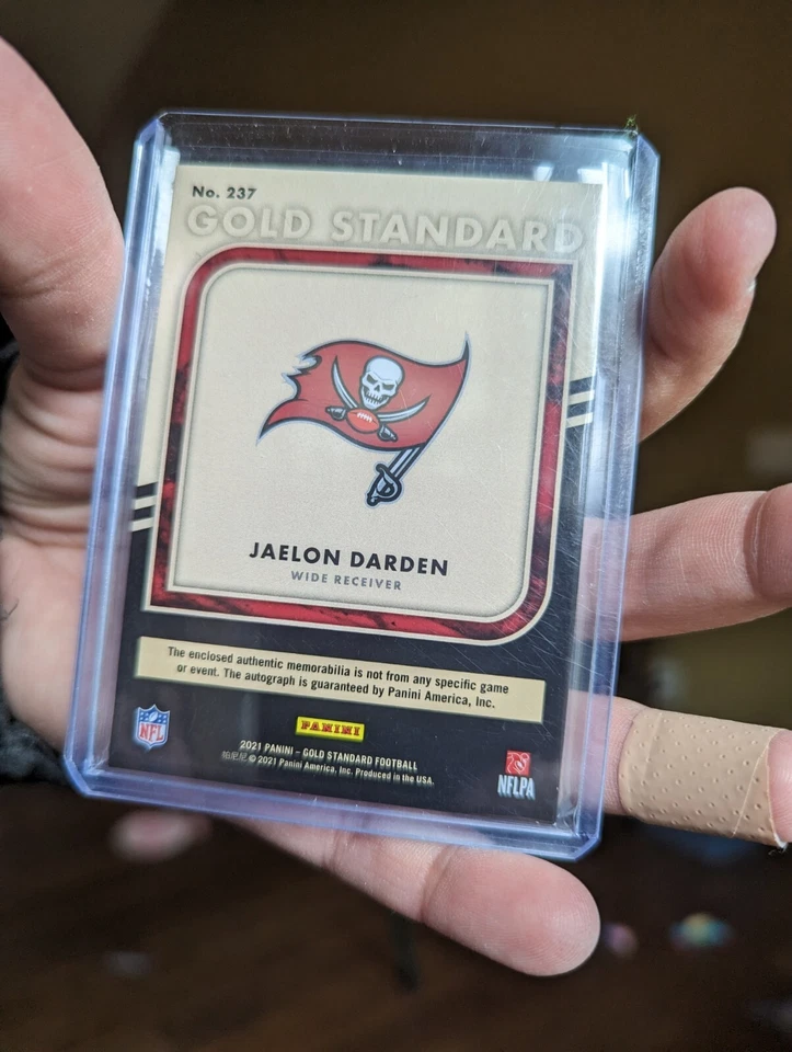 Jaelon Darden 2021 Gold Standard Rookie Patch Auto /149 Looks clean!!!! - Image 3 of 4